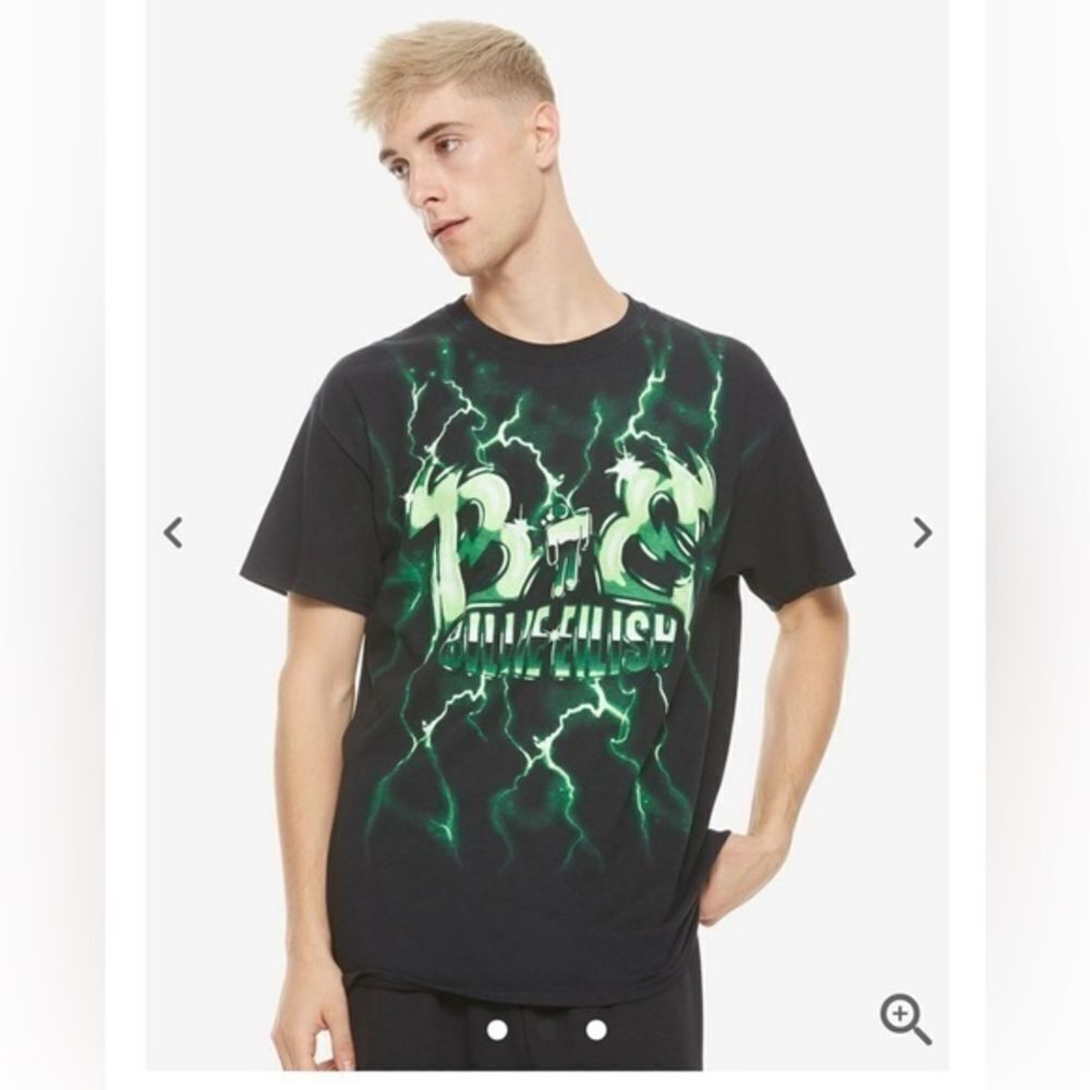 Hot topic Billie Eilish logo green lightning black T shirt size‎ medium unisex